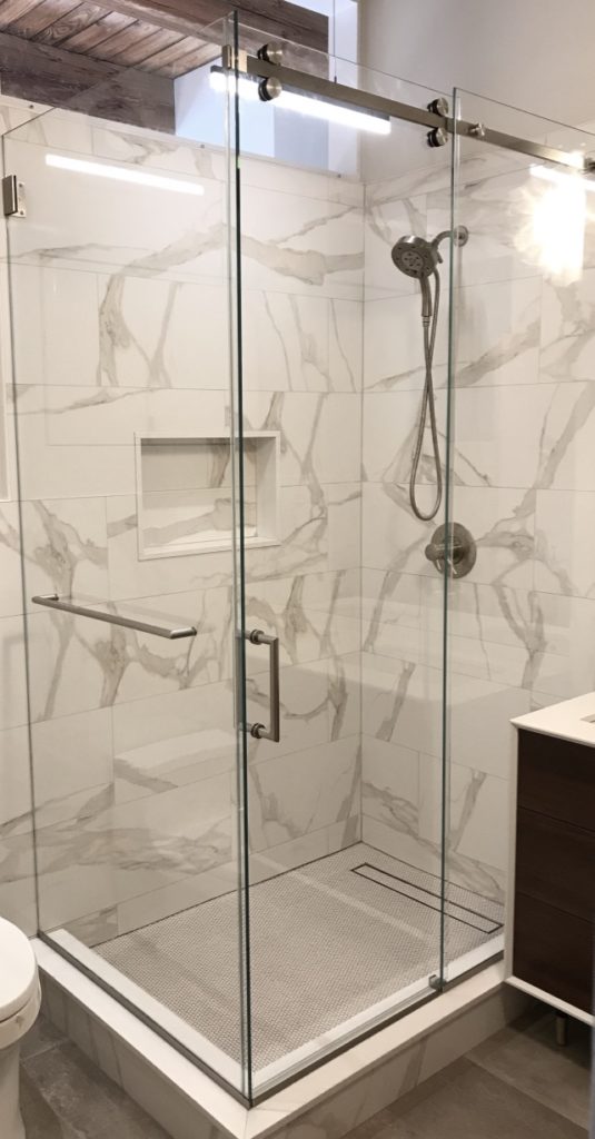 Frameless Shower Doors - Shower Doors Chicago | Mirrors | Custom Glass